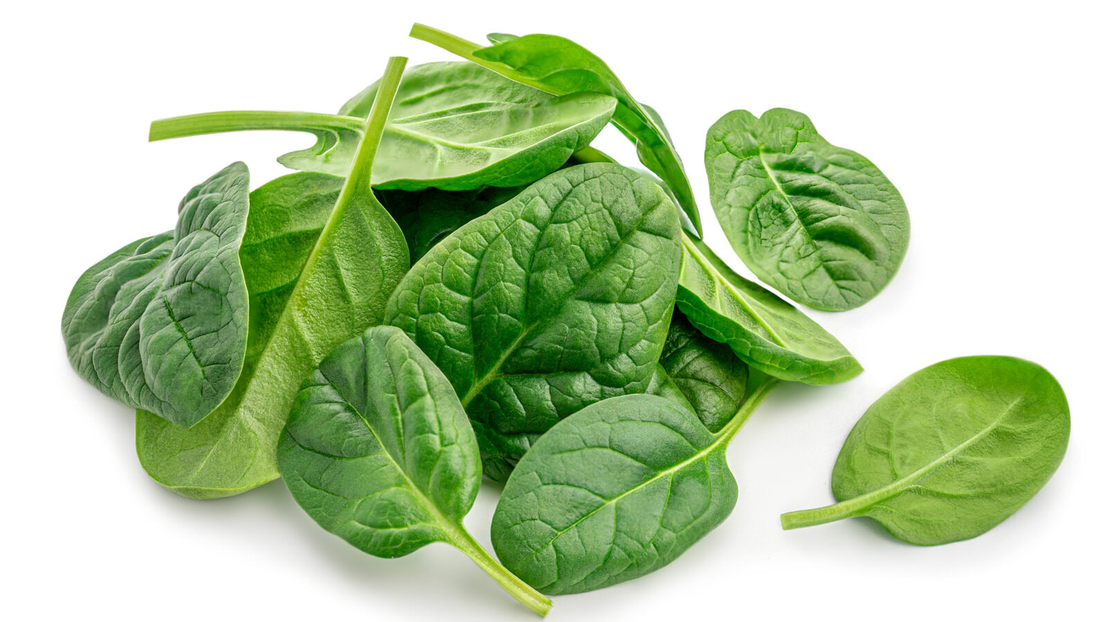 Pile,Of,Fresh,Green,Baby,Spinach,Leaves,Isolated,On,White